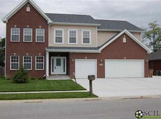 2983 Wild Orchid Way, Columbus, IN 47201