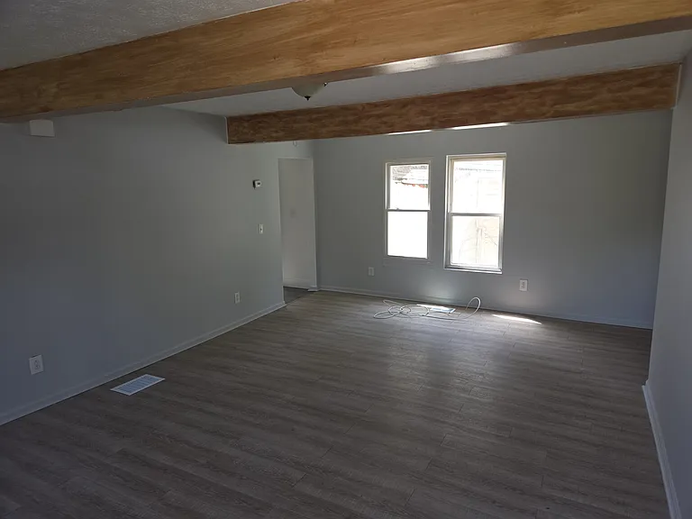 579 North St #C — Photo 1