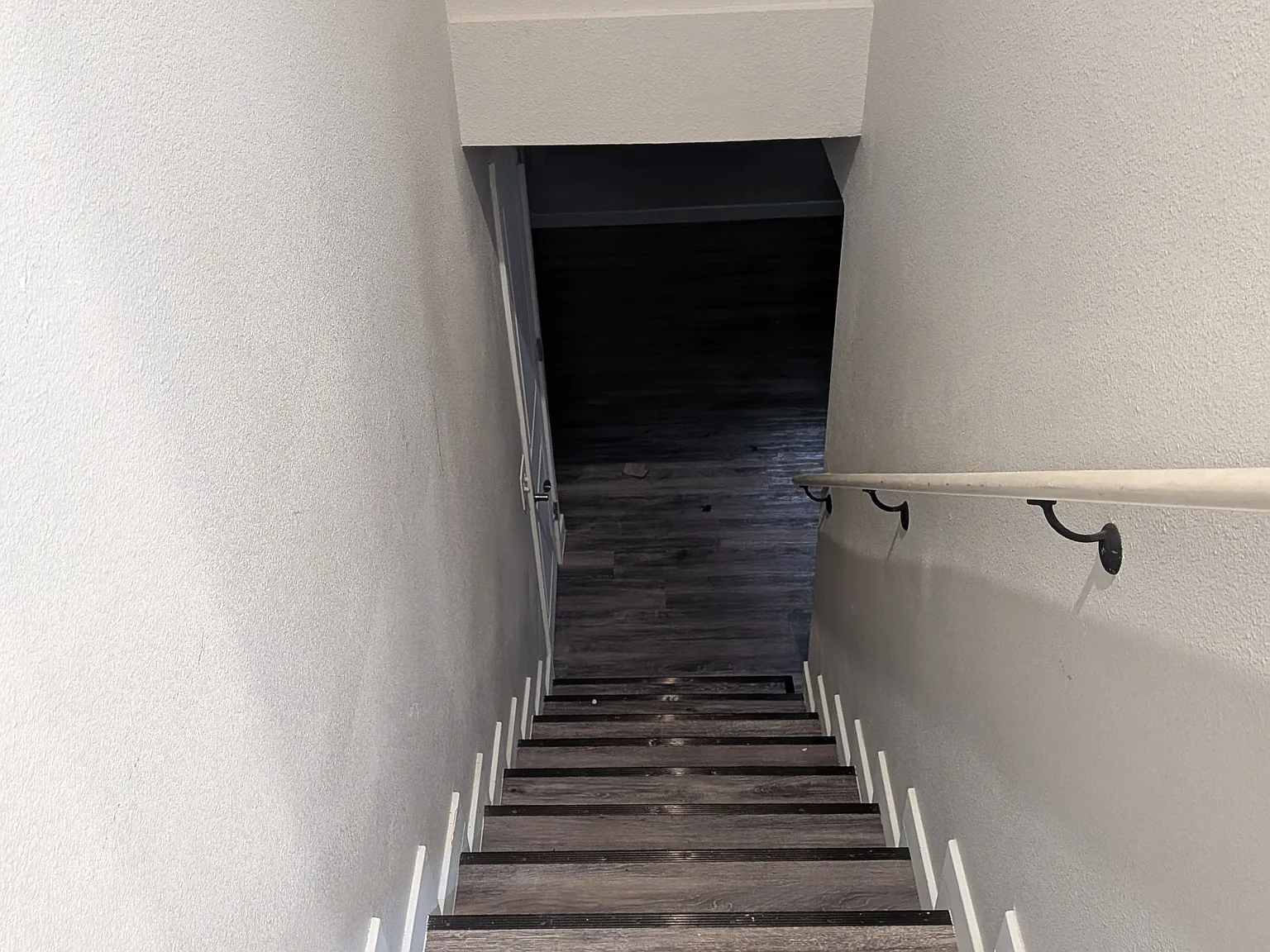 75 S 18th Ave — Photo 2