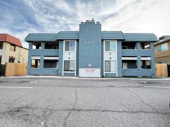 Bellota 6217- has home warranty, 6217 Bellota Dr APT B, Las Vegas, NV 89108