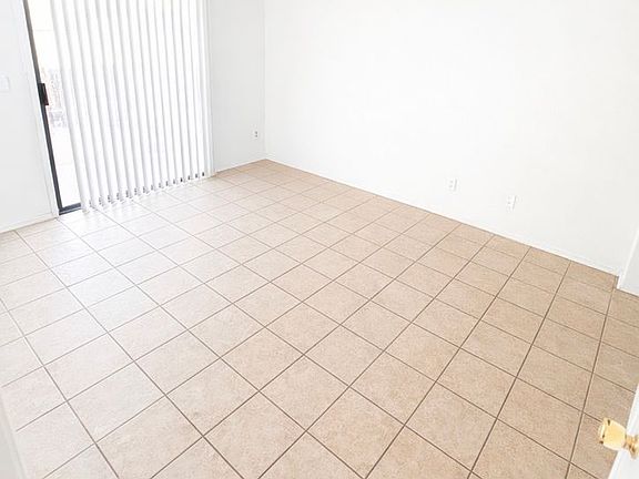 3rd image of 3361 N Mountain Ave #3361