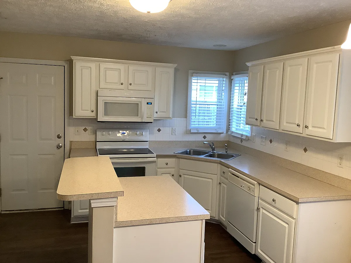 Building Photo - 4617 Split Rail Dr