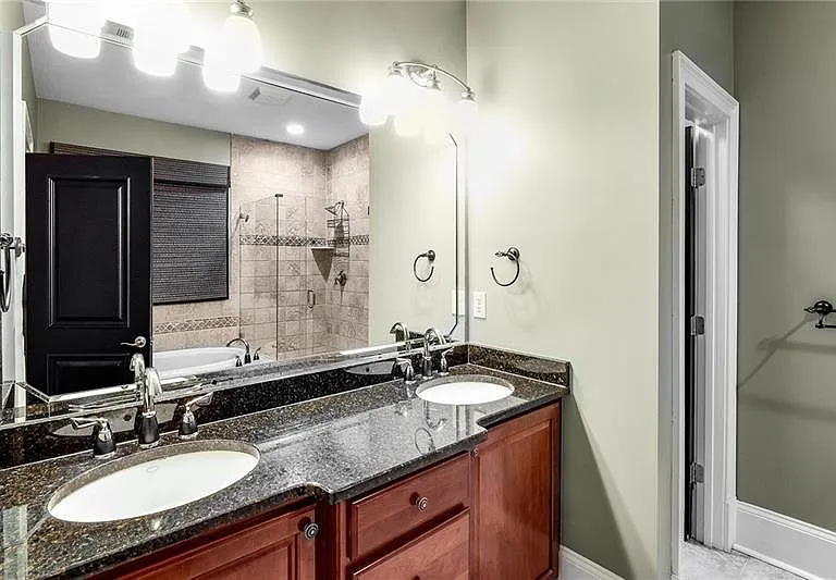 1219 Mecaslin St NW #6 — Photo 24