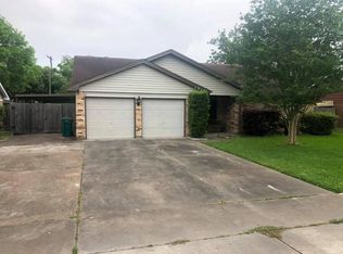 2203 S Houston Rd, Pasadena, TX 77502