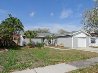 1014 Old Field Dr, Brandon, FL 33511