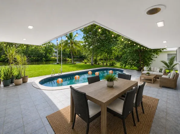 14001 S Biscayne River Dr, Miami, FL 33161