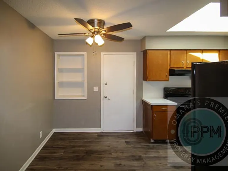 12317 Weir St — Photo 15