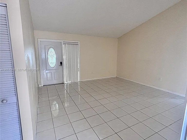 12271 SW 205th St — Photo 2