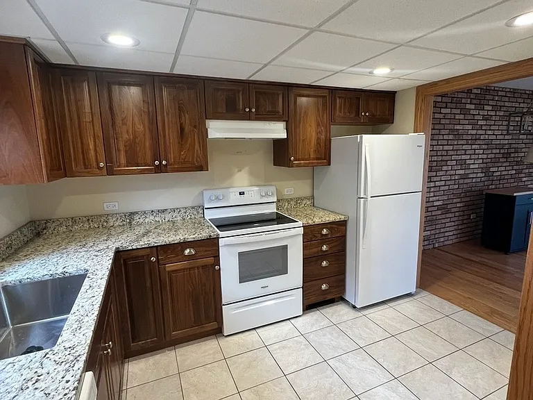 1988 Green Bay Rd #4 — Photo 11
