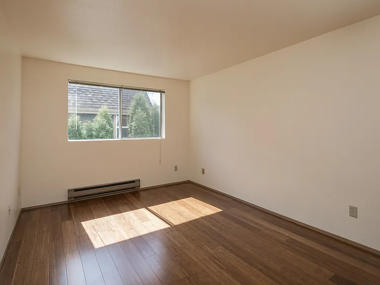 Bedroom #1