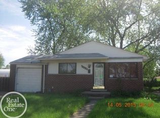6368 E Merriman Rd, Garden City, MI 48135