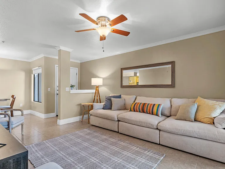 5751 N Kolb Rd #23104 — Photo 8