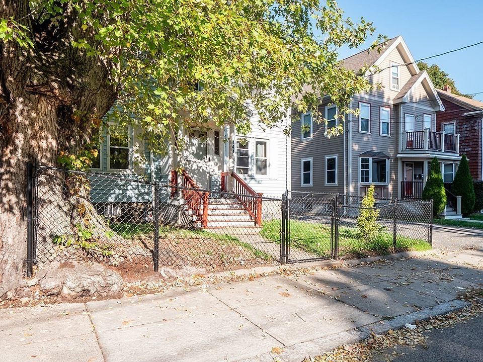 141 Hollingsworth St, Hyde Park, MA 02136 Zillow