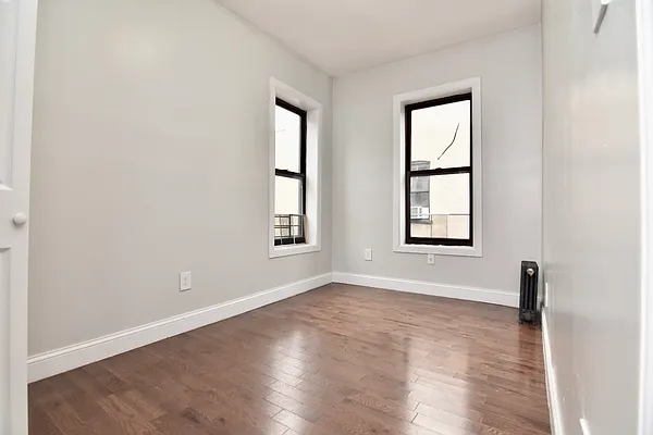 Rented by Compass | media 3