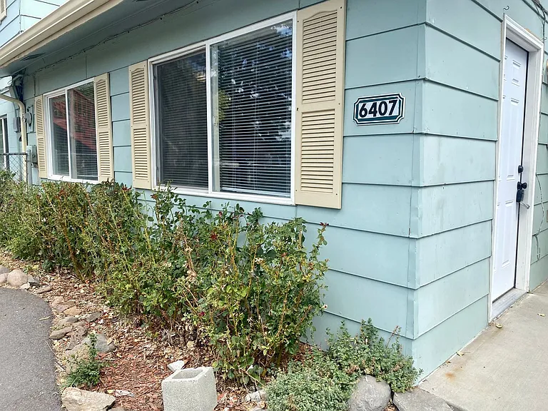 6407 Harvey Dr #B — Photo 15