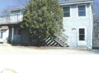 10395 Silver Lake Rd, Brighton, MI 48116