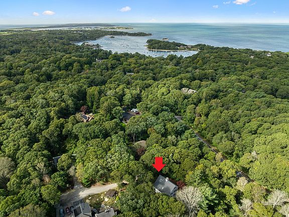2nd image of 204 Woods Hole Road