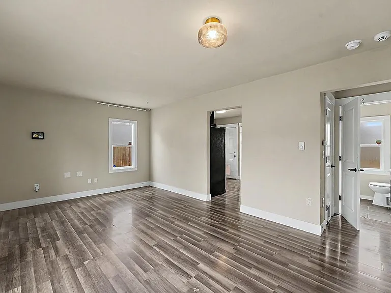14917 W Thorne Ln SW — Photo 7