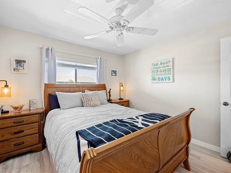 154 Cypress Way E #7 — Photo 17