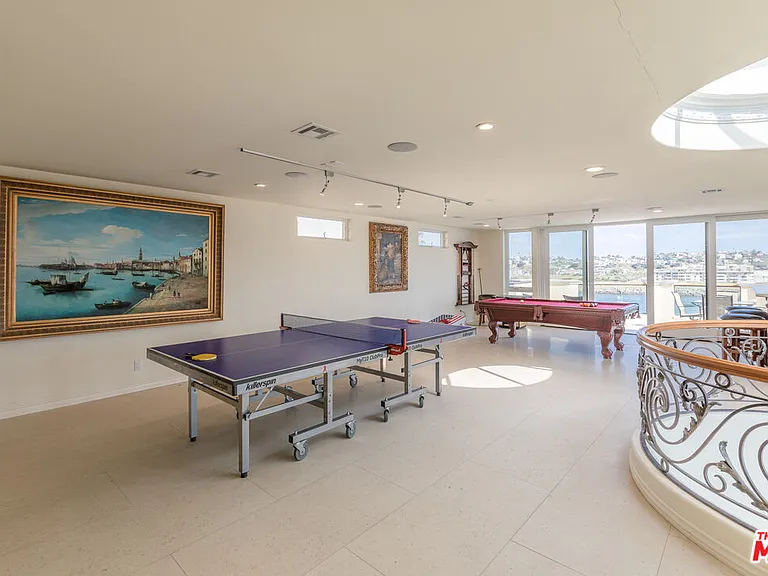119 W Via Marina — Photo 14