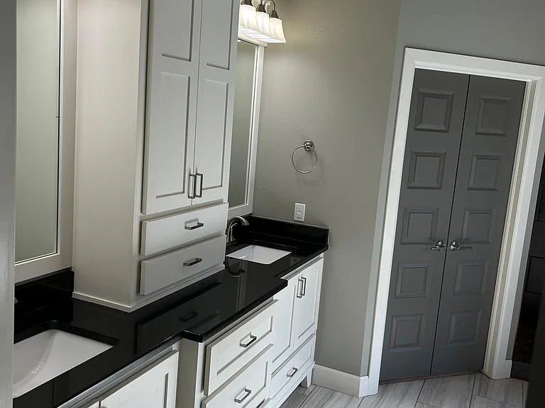 14640 Rochefort Ln — Photo 25