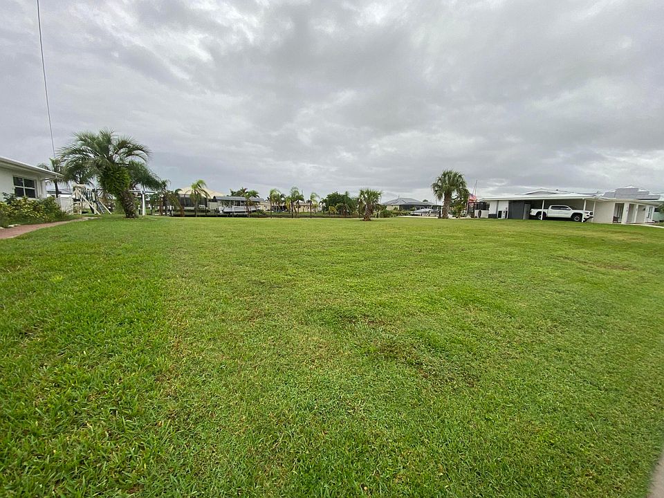 1st image of 134 BANGSBERG Road SE