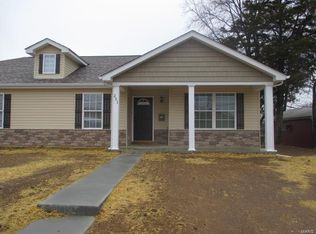 253 W College St, Troy, MO 63379