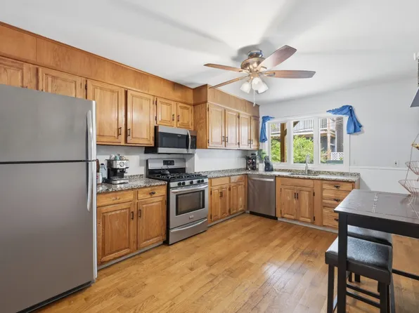 155 N St #1, Boston, MA 02127