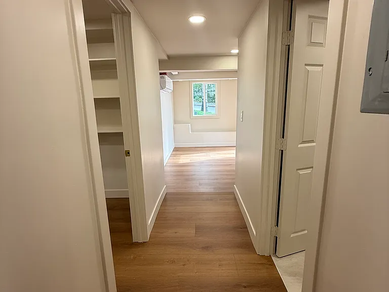 4395 Aragon Way #B — Photo 5