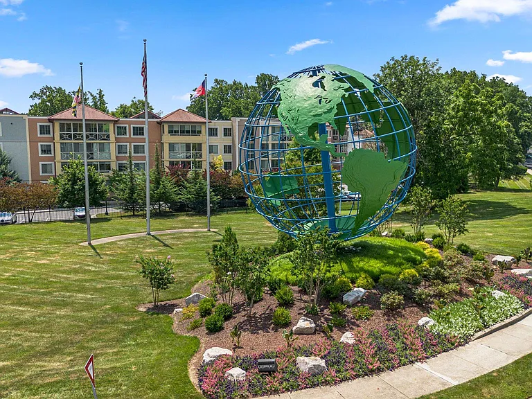 3005 S Leisure World Blvd #211 — Photo 43
