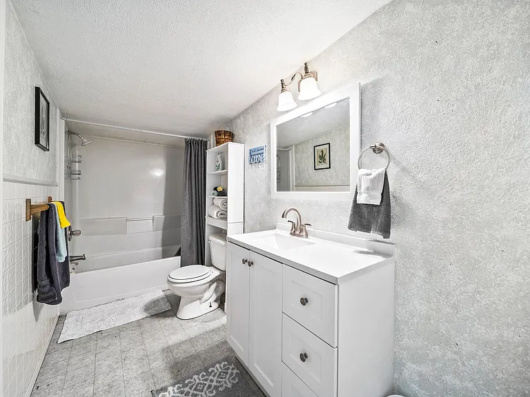 3701 S Richmond Ave — Photo 15
