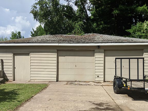 4th image of 6591 Jackson Ct