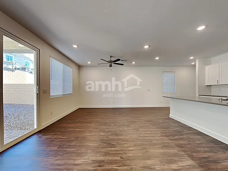 10123 Cove Mountain St — Photo 6