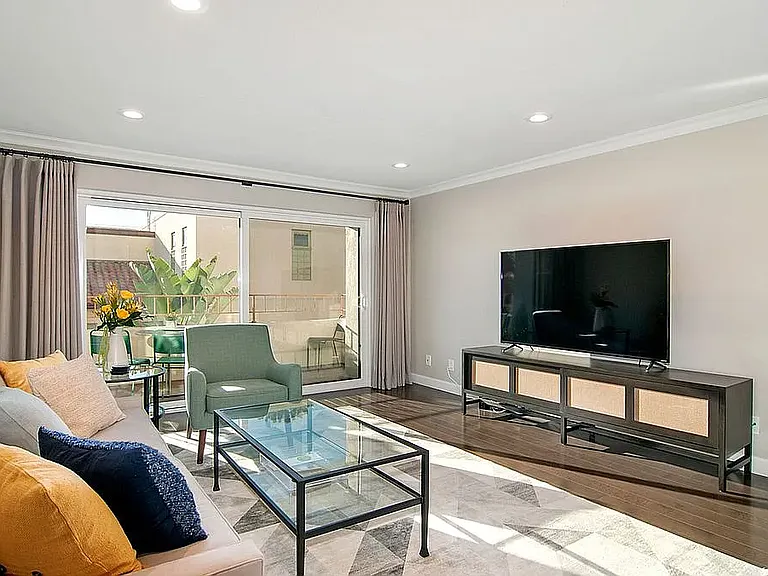 7560 Eads Ave #8 — Photo 4