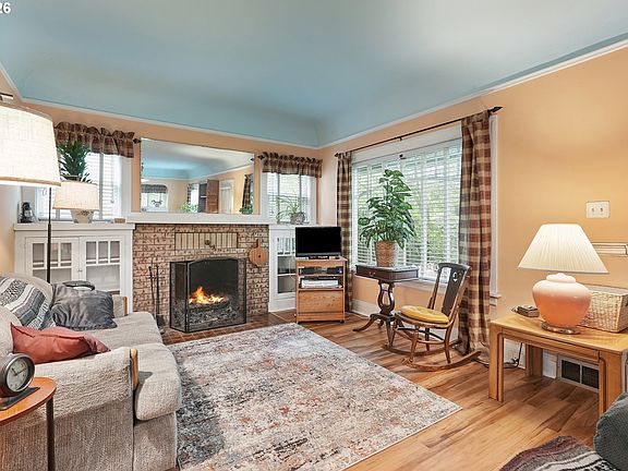 4th image of 4044 N Massachusetts Ave