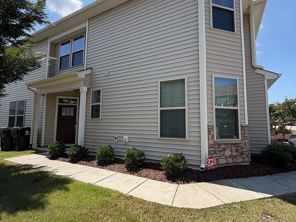 1st image of 1112 Latitude Dr #1112