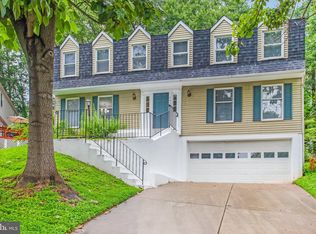 4696 Fishermans Cv, Dumfries, VA 22025