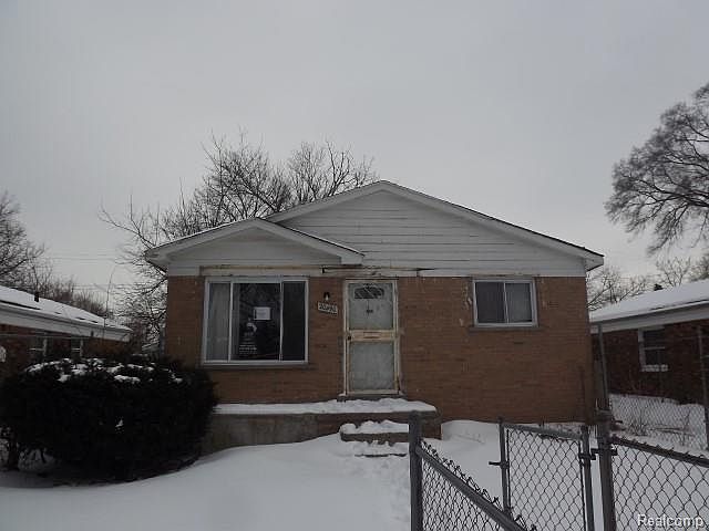 2nd image of 20490 Birwood St