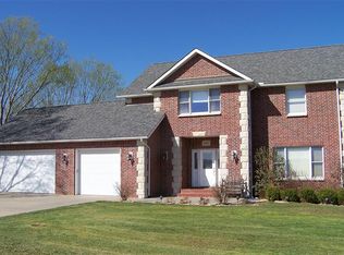 2917 Lakeridge Rd, Emporia, KS 66801