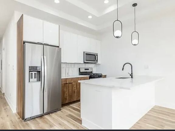 5th image of 6328 S Evans Ave #3