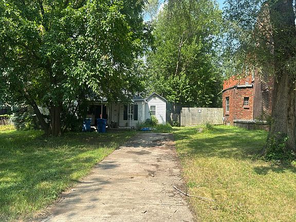 2nd image of 6009 Engleman Ave