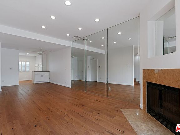 3rd image of 4220 Colfax Ave APT 110