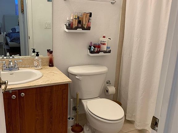 3rd image of 10855 NW 88th Ter #855-201