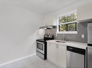 1711 Kingston Rd #25, Toronto, ON M1N1S8