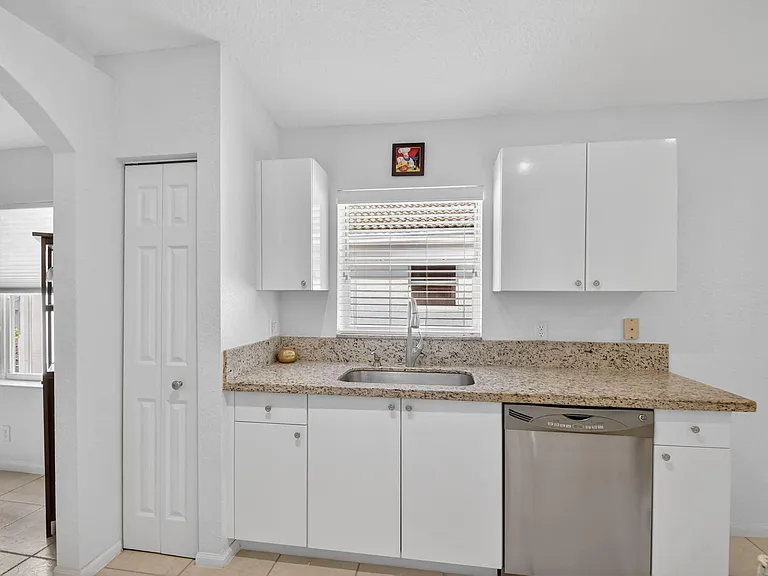 7910 Laina Ln #3 — Photo 11