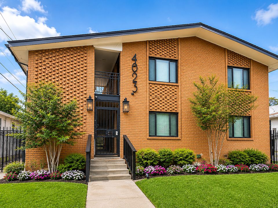 1st image of 4823 Gaston Ave APT 203