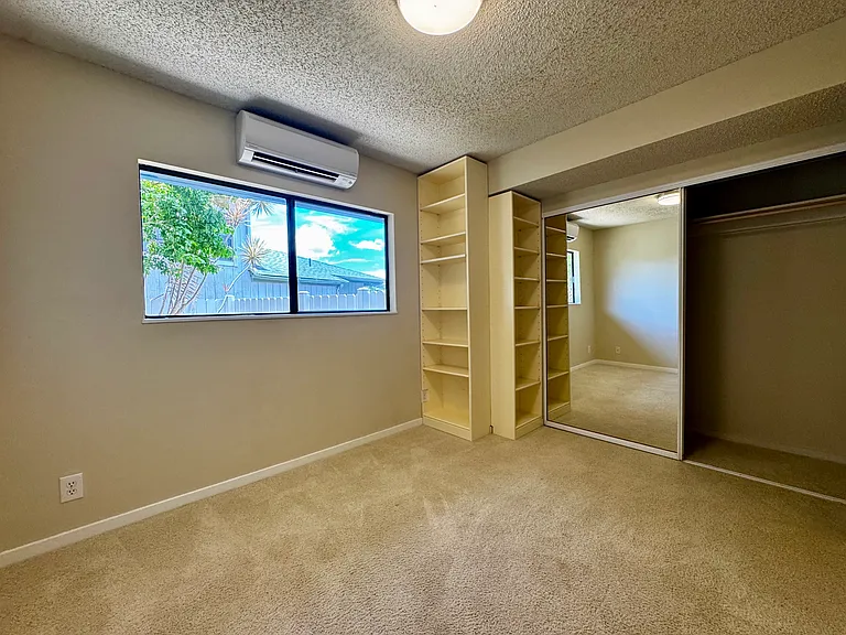 99-831 Meaala St — Photo 13
