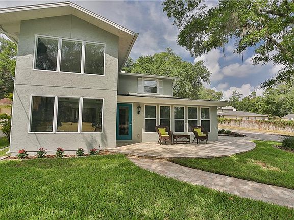 2nd image of 5614 N River Shore Dr