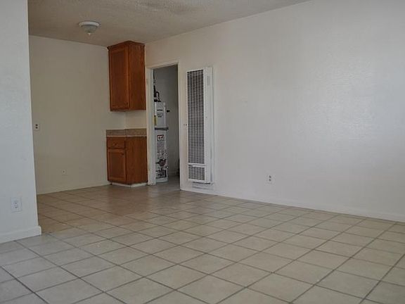 5th image of 1226 W Belleview St