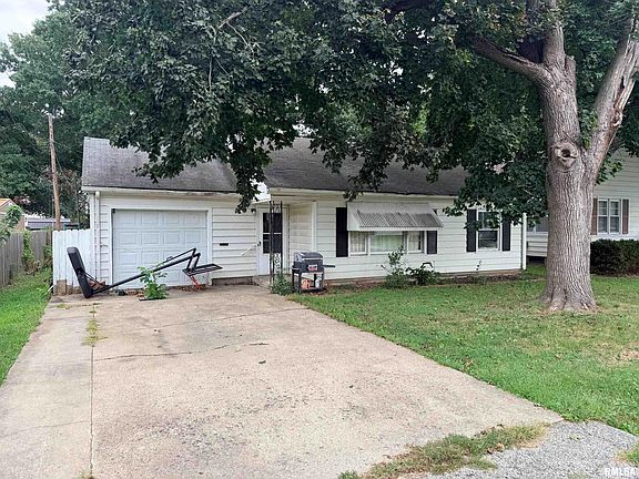 2nd image of 1384 Goltra Ave